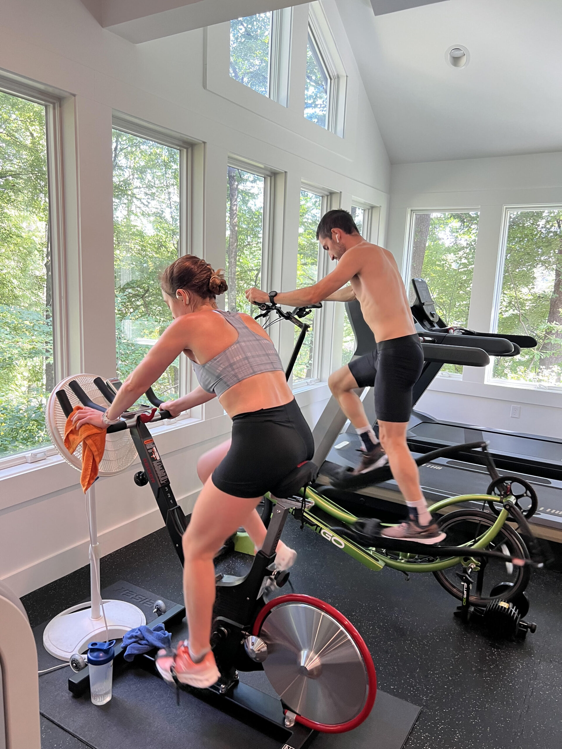 Eric performing cross training for runners on an EllitiGO.